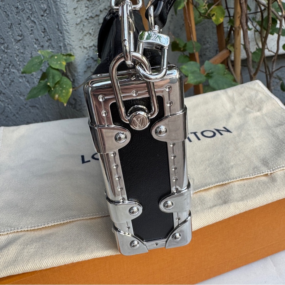 Louis Vuitton Calfskin Leather Soft Slim Trunk Crossbody - Picture 11 of 16
